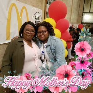 Meet your Posher, Crystal